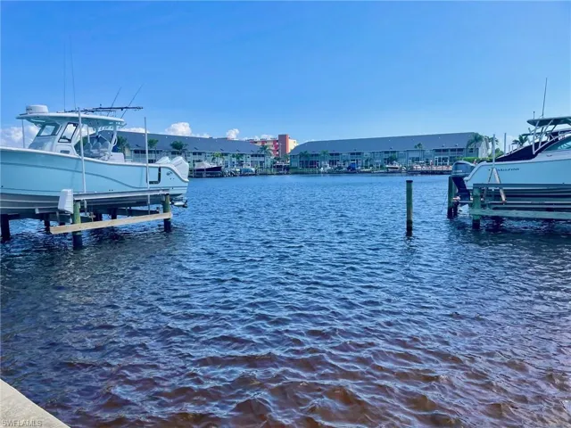 1st. Floor, End, Corner unit with Fantastic long Water Views!