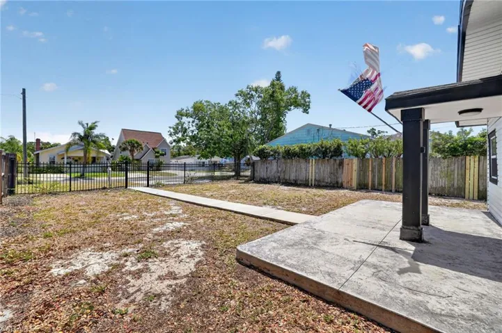 3250 Prescott St N, St. Petersburg, Florida 33713