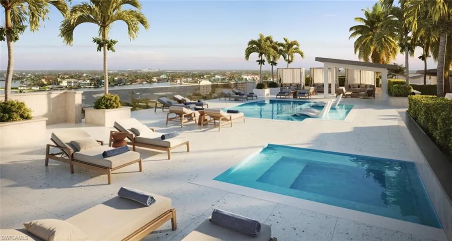 Bay rooftop amenity