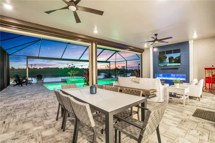 View of patio / terrace with ceiling fan