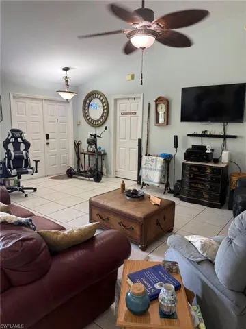 164 Se 17th St, Cape Coral, Florida 33990