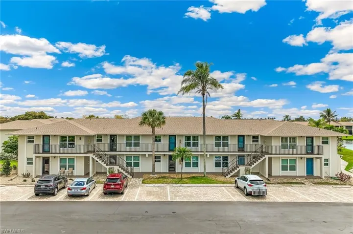 16007 Davis Rd 511, Fort Myers, Florida 33908