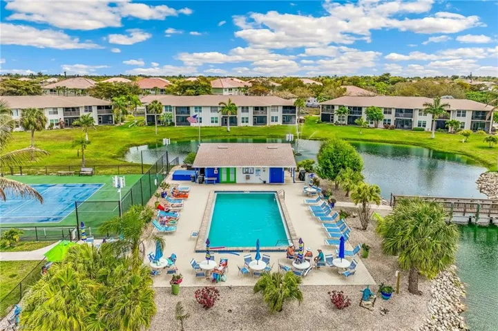 16007 Davis Rd 511, Fort Myers, Florida 33908