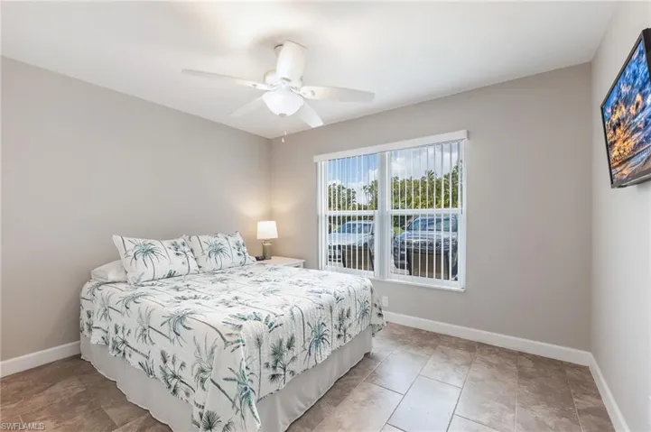 16007 Davis Rd 511, Fort Myers, Florida 33908