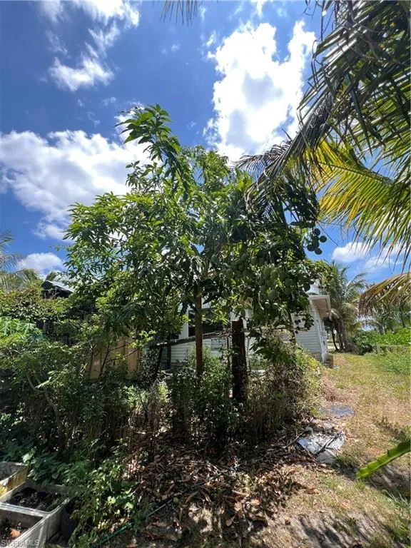 931 16th AVE, Naples, FL 34117,225048468