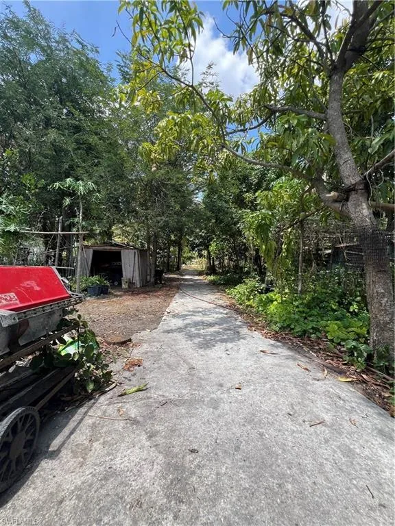 931 16th AVE, Naples, FL 34117,225048468