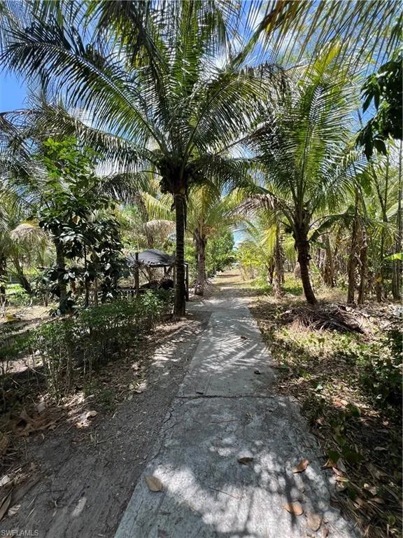931 16th AVE, Naples, FL 34117,225048468