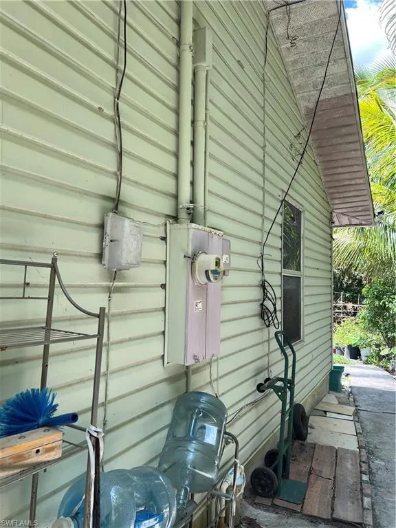 931 16th AVE, Naples, FL 34117,225048468
