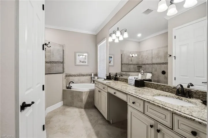 12764 Kinross Ln, Naples, Florida 34120