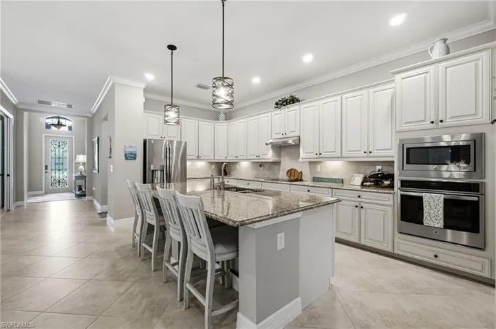 12764 Kinross Ln, Naples, Florida 34120