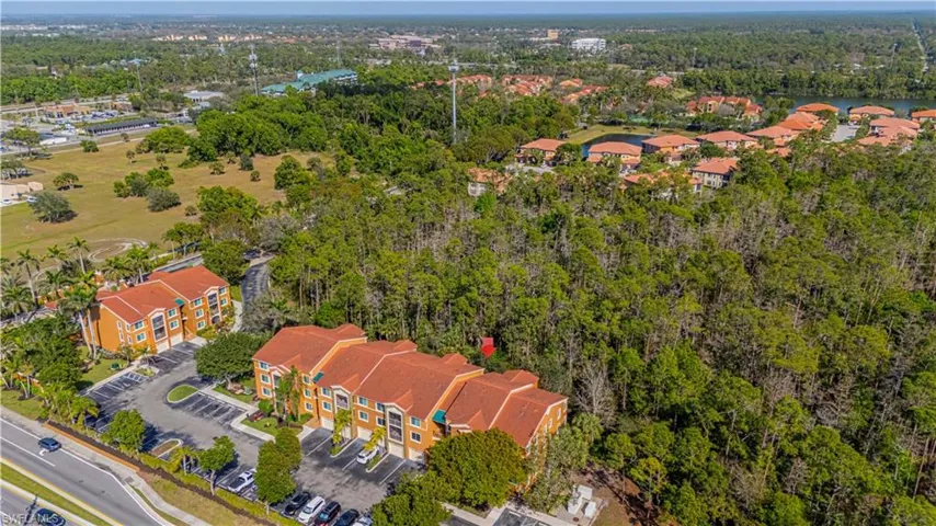 1105 Reserve Ct 305, Naples, Florida 34105
