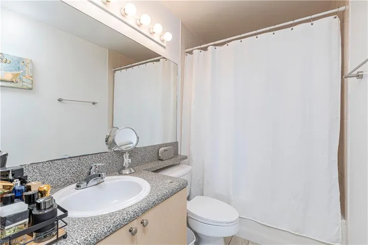 1105 Reserve Ct 305, Naples, Florida 34105