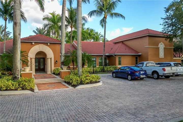 1105 Reserve Ct 305, Naples, Florida 34105