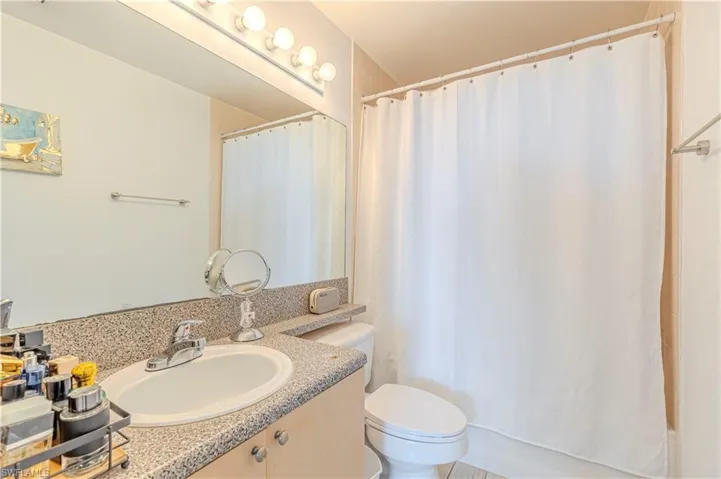 1105 Reserve Ct 305, Naples, Florida 34105