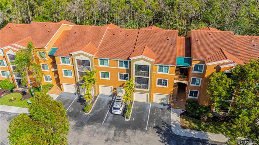 1105 Reserve Ct 305, Naples, Florida 34105