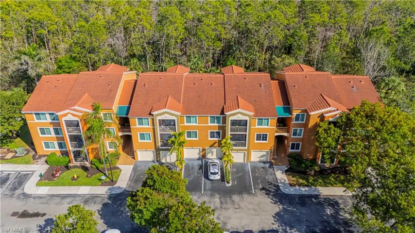 1105 Reserve Ct 305, Naples, Florida 34105