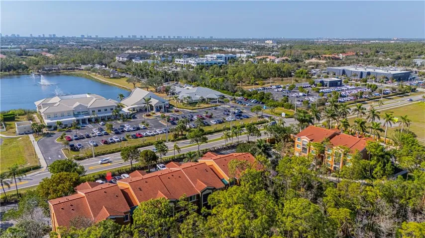 1105 Reserve Ct 305, Naples, Florida 34105