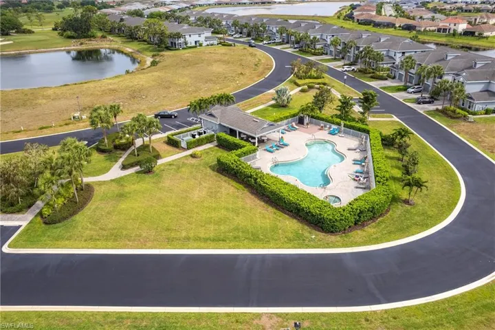 Ashton Oaks Community Pool