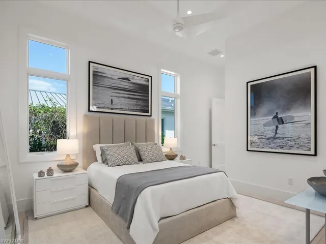 Bedroom featuring visible vents, baseboards, and recessed lighting