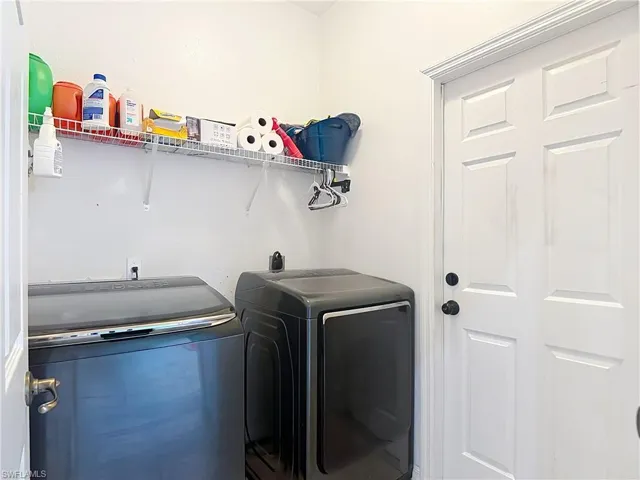 3907 11th St Sw, Lehigh Acres, Florida 33976