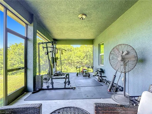 3907 11th St Sw, Lehigh Acres, Florida 33976