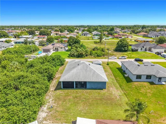 3907 11th St Sw, Lehigh Acres, Florida 33976