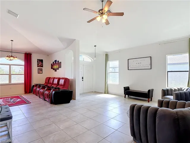 3907 11th St Sw, Lehigh Acres, Florida 33976