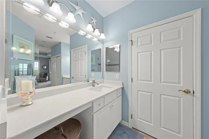 20071  Sanibel View  CIR, Fort Myers, FL 33908