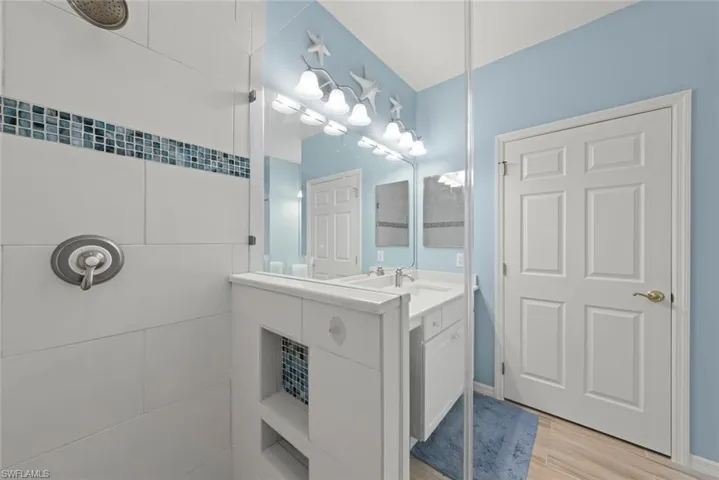 20071  Sanibel View  CIR, Fort Myers, FL 33908