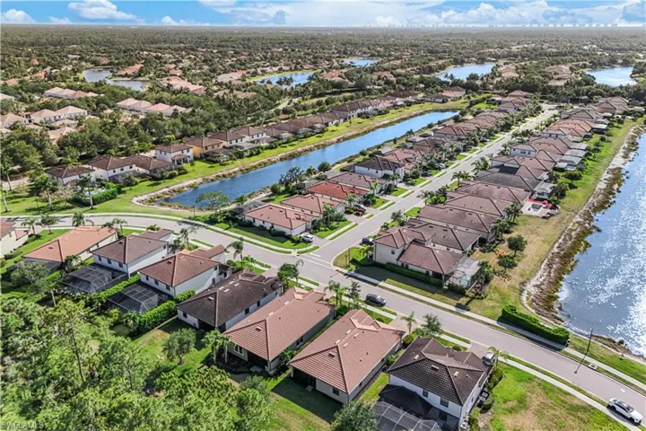 4331 Raffia Palm Cir, Naples, Florida 34119