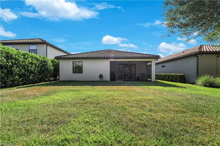 4331 Raffia Palm Cir, Naples, Florida 34119