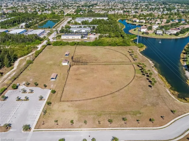 2727 Blue Cypress Lake Ct, Cape Coral, Florida 33909