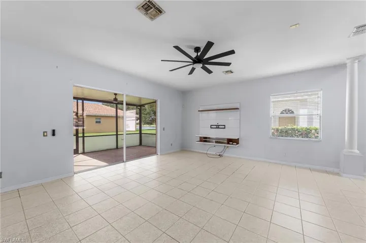 2727 Blue Cypress Lake Ct, Cape Coral, Florida 33909