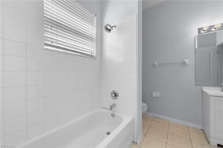 2727 Blue Cypress Lake Ct, Cape Coral, Florida 33909