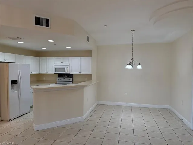 3964 Pomodoro Cir 103, Cape Coral, Florida 33909