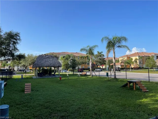 3964 Pomodoro Cir 103, Cape Coral, Florida 33909