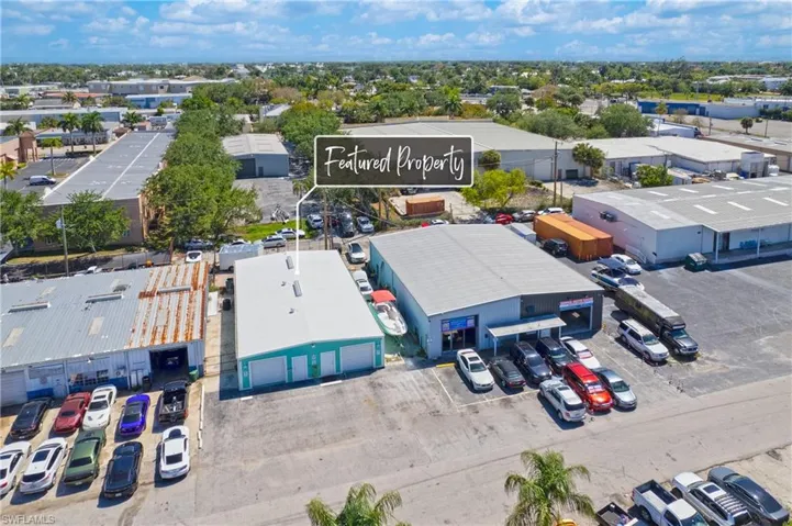 2316  Kirkwood  AVE, Naples, FL 34112