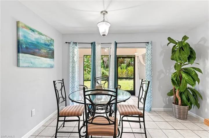607 Se 24th Ave, Cape Coral, Florida 33990