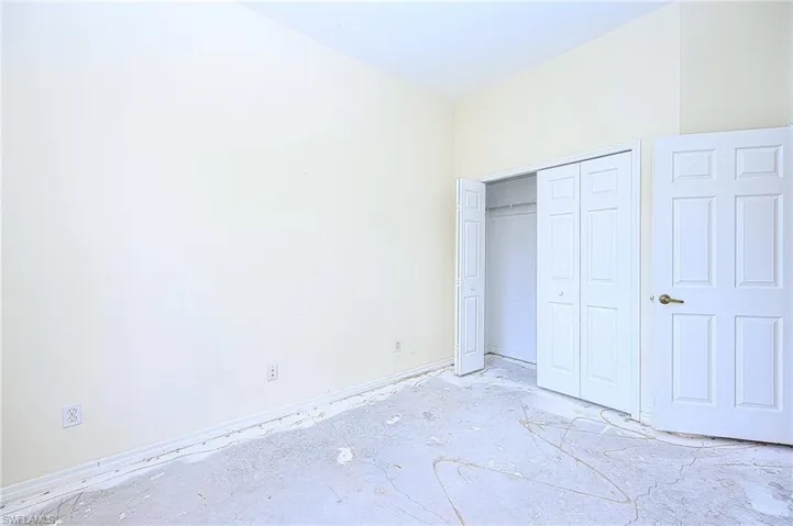 Middle Guest Bedroom!