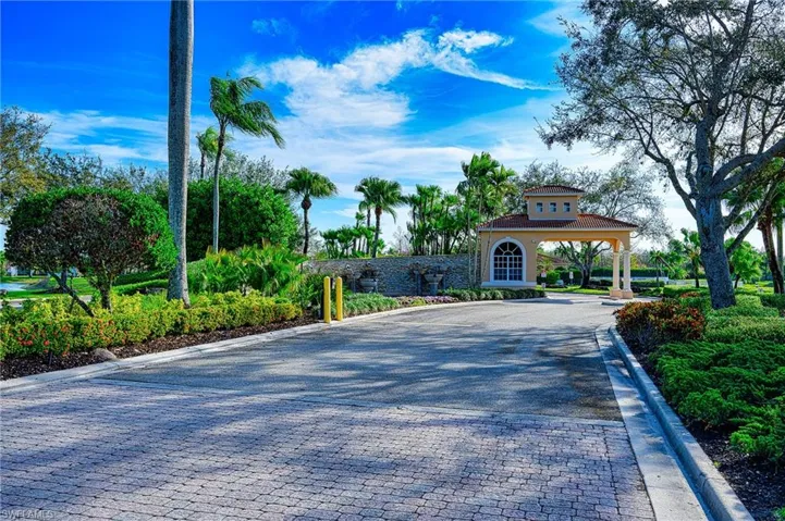 3479  Ocean Bluff  CT, Naples, FL 34120
