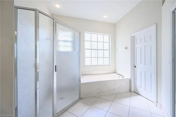 3479  Ocean Bluff  CT, Naples, FL 34120