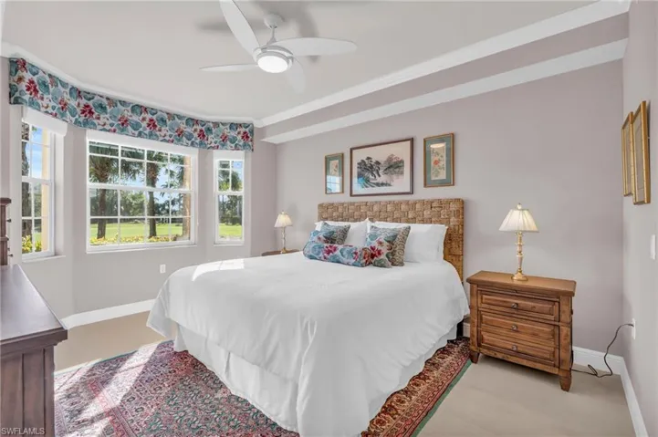 3972  Bishopwood E CT, Naples, FL 34114