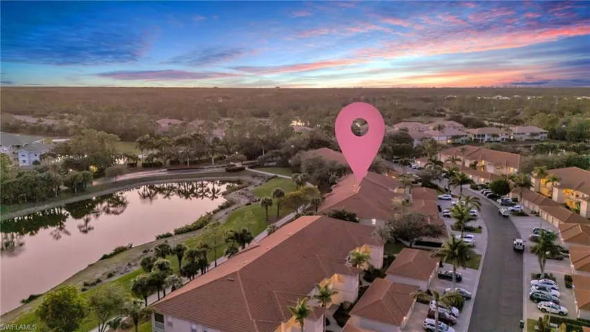 3972  Bishopwood E CT, Naples, FL 34114