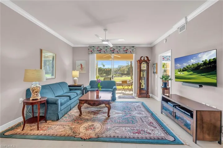 3972  Bishopwood E CT, Naples, FL 34114