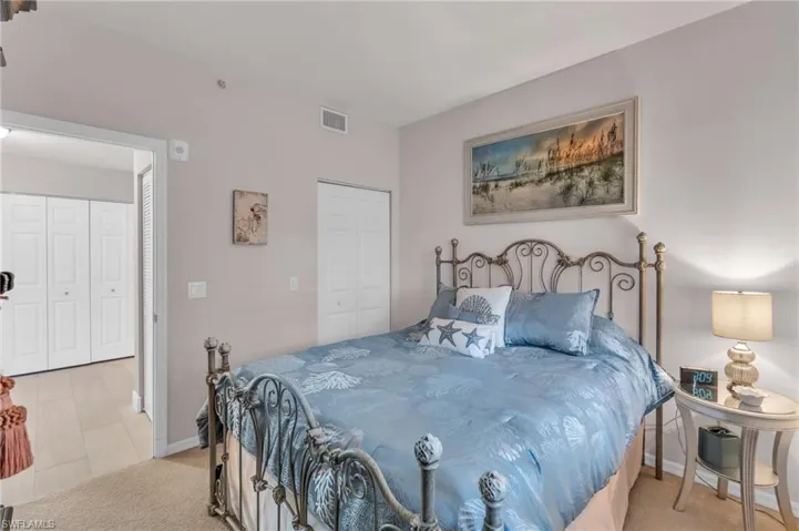 3972  Bishopwood E CT, Naples, FL 34114