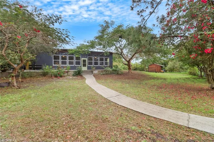 4580  54th NE AVE, Naples, FL 34120