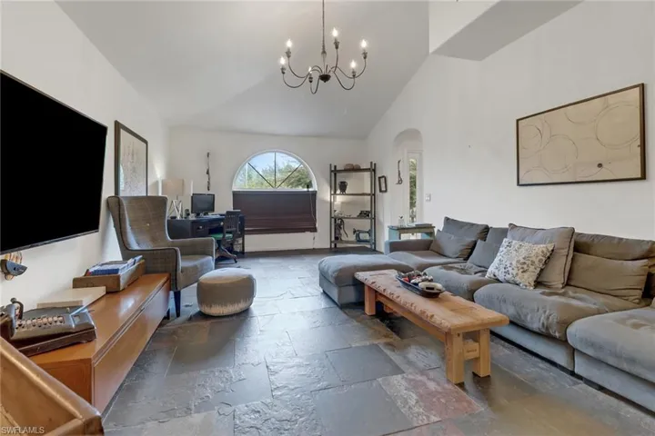 4580  54th NE AVE, Naples, FL 34120