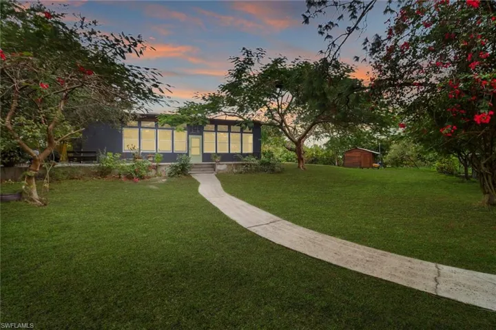 4580  54th NE AVE, Naples, FL 34120