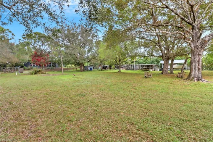 4580  54th NE AVE, Naples, FL 34120