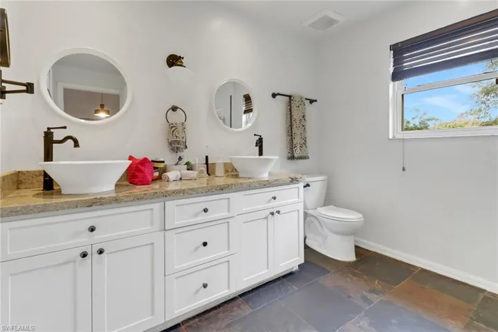 4580  54th NE AVE, Naples, FL 34120